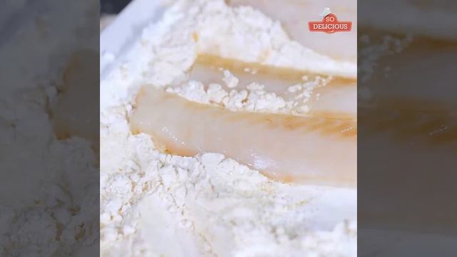 Fish Fingers and White Sauce