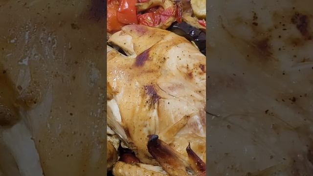 Курочка с овощами и грибами в рукаве, в духовке!Рецепт на канале# курочка#овощи