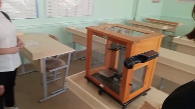 Подготовка к открытию "Музея физики"