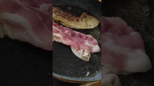 Бекон сырой Вкусный😋😋😋😋