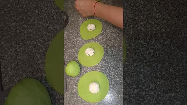 Мини хинкали с сыром и мятой
