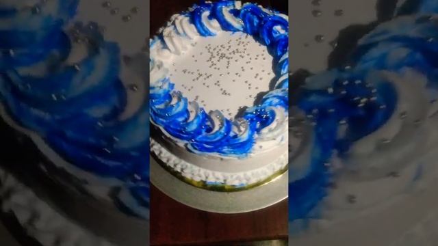 BLUE VELVET CAKE