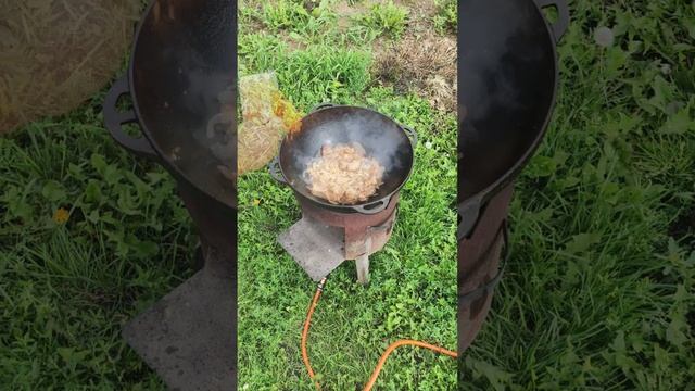 Жареный лагман в казане