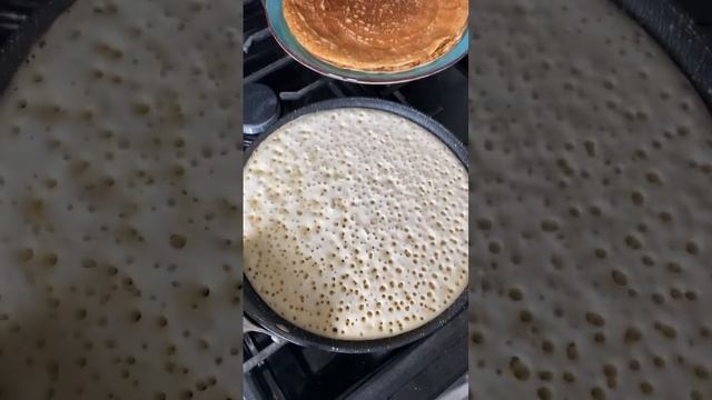Мои первые толстые блины на кислом молоке 😇