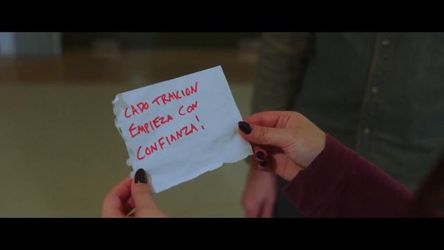 Стеклянный дом   
Трейлер