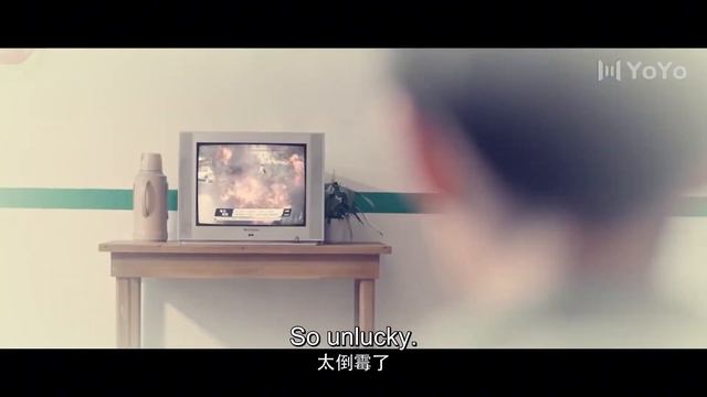 男助理終於鼓起勇氣向女老闆告白，深愛對方的兩人深情擁吻！丨半熟戀人#chinesedrama #movie #love