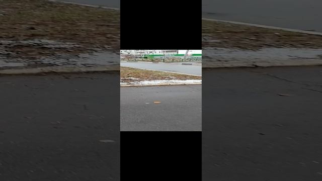 На улице идёт снег 2