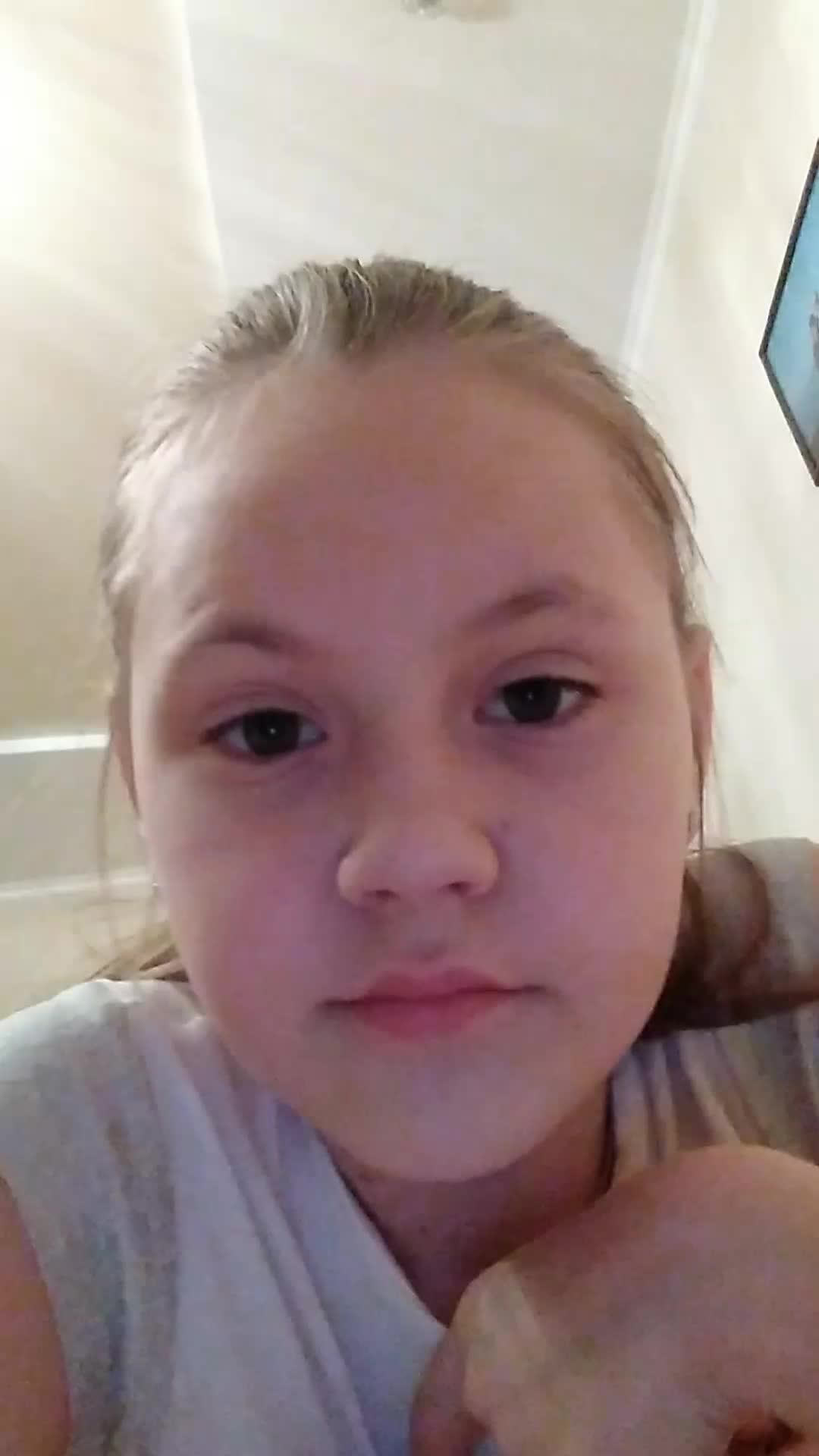эщщ