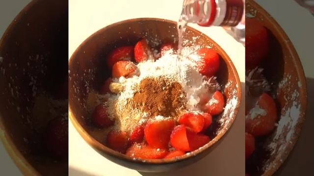 1 Minutes Recipes | Strawberry Pie