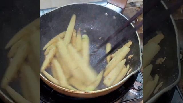 Stir-fried young corn with beef #cooking #food