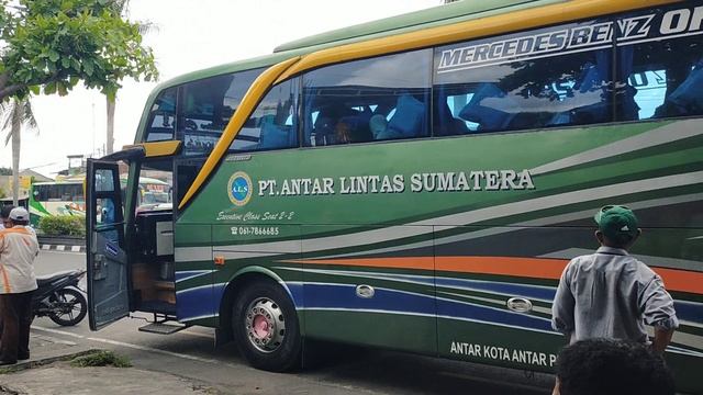 BUS ALS 114 MENDARAT DENGAN SELAMAT DI KOTA JOGJAKARTA..‼️BUS ALS 220 PARKIR LAGI DI LOKET