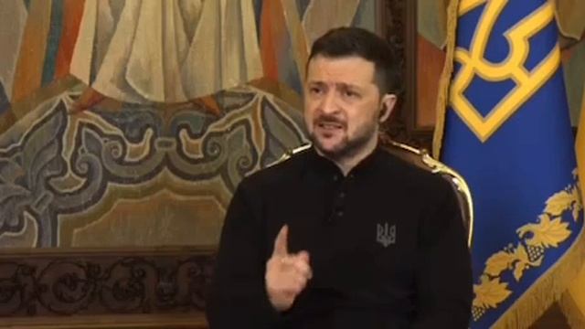 Наркоман словил приход и выдал базу)