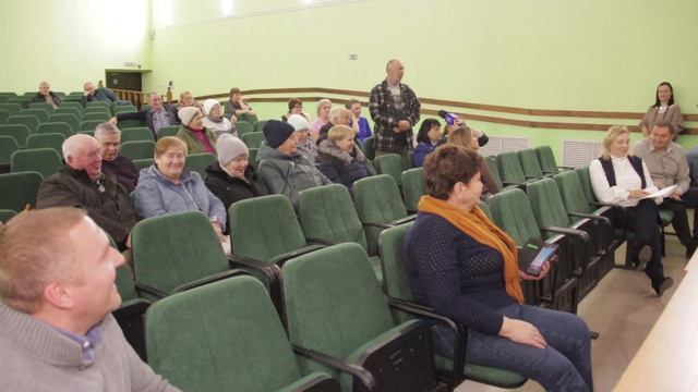 В селе Половодово состоялась мобильная приёмная главы СГО_СоликамскТВ