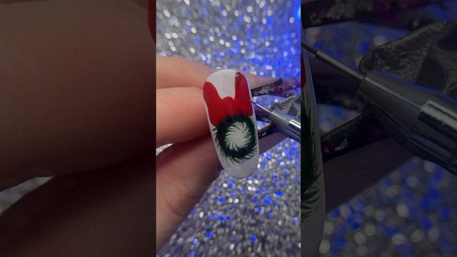 Новогодние дизайны заполоняют соцсети😍