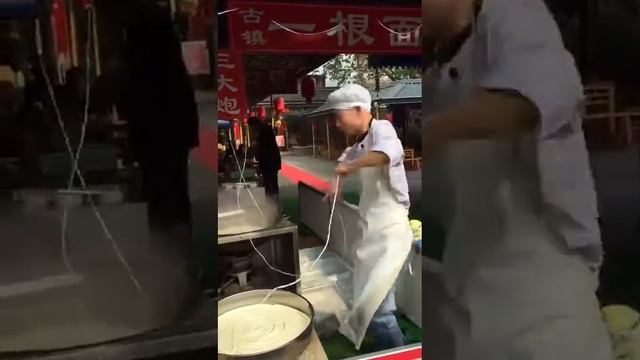 китаец готовит лагман капец это надо видеть