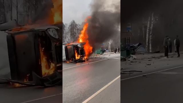 На Дмитровском шоссе в районе Запрудни перевернулась и загорелась «Газель»