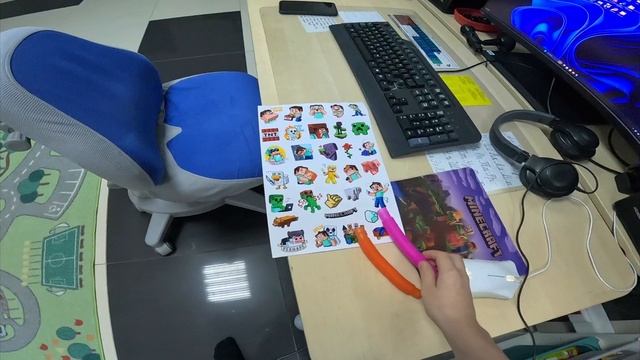 РОЗЫГРЫШ НА МАЙНКРАФТ НАКЛЕЙКИ И АНТИСТРЕСС ТРУБОЧКУ!