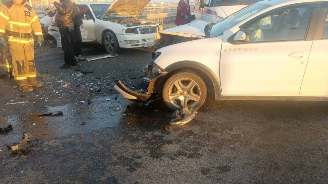 На мосту в Невинномысске произошла авария