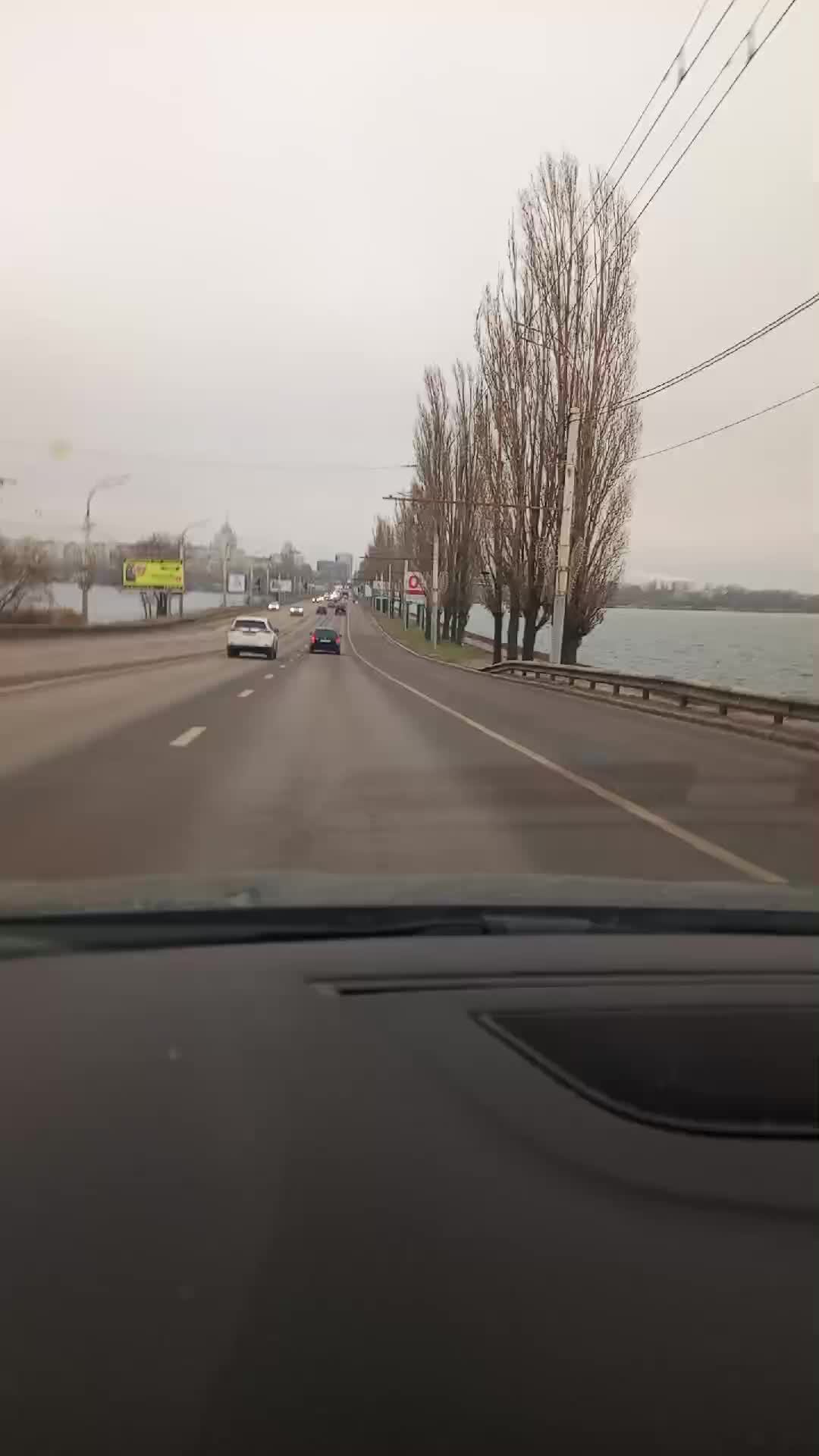еду