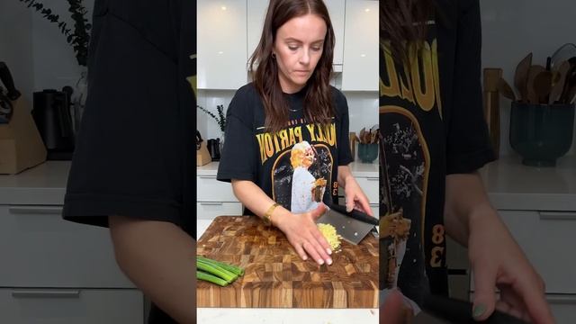 Crispy Pork and Green Bean Stir Fry #easyrecipe #30minutemeals #healthrecipe #stirfry #asmr