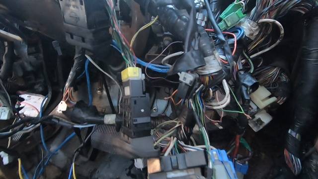Nissan Largo не едет. Восстановление проводки.