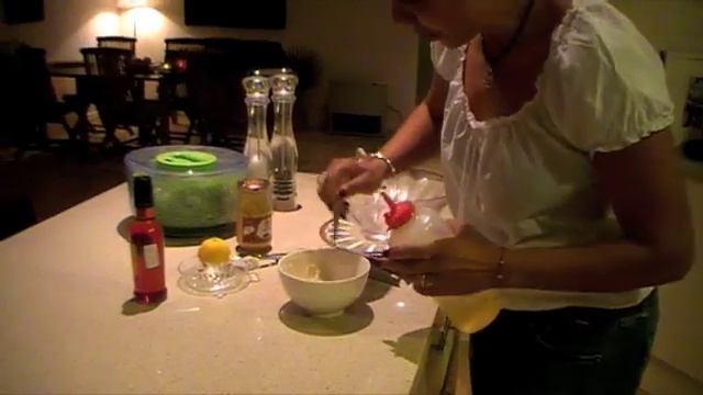 How to make a real french Vinaigrette(sauce de salade)