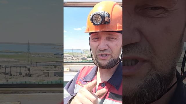 Ты никто и звать тебя никак? Или...