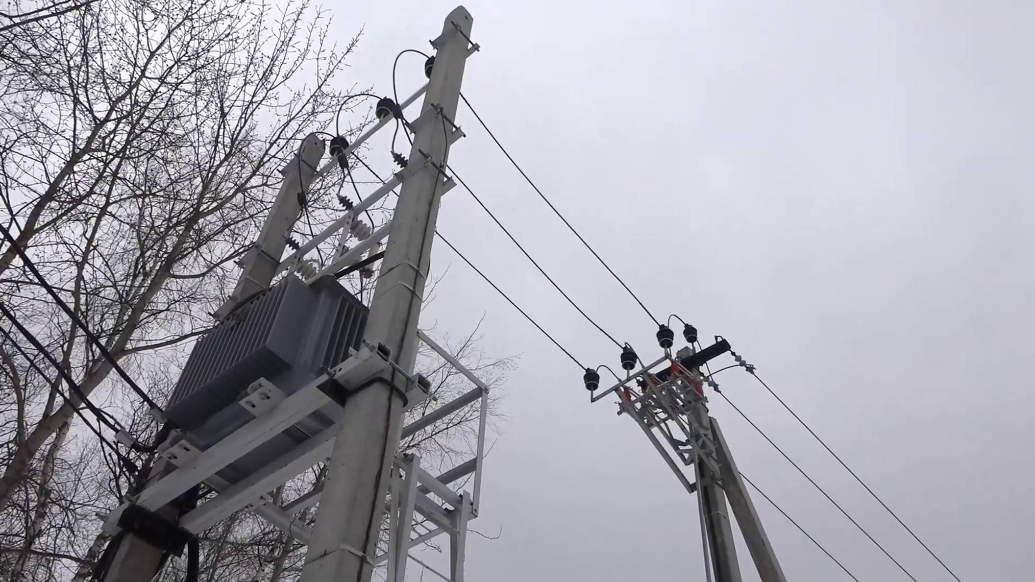 КРУПНАЯ АВАРИЯ ОСТАВИЛА 8 УЛИЦ БЕЗ СВЕТА В ВЫХОДНЫЕ