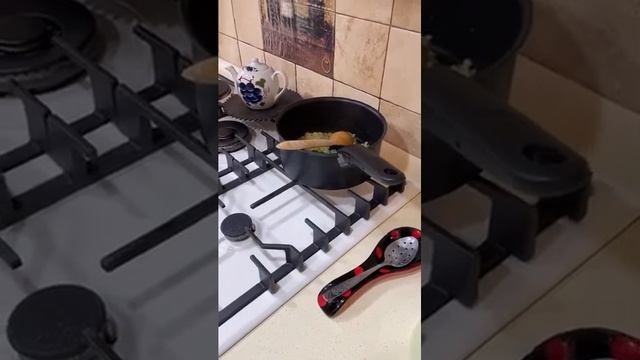 Сливочный суп. Qaymaqlı şorba.