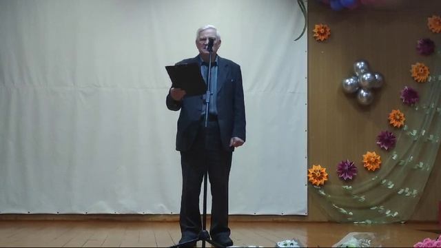 ПОЮЩИЙ МИГ - читает автор Анатолий Барков.