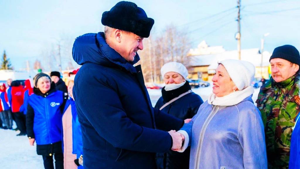 Губернатор Югры работает в Югорске