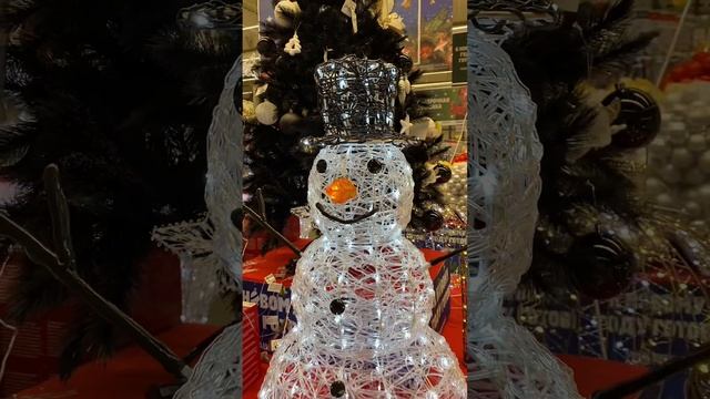 ЧТО ПОСТАВИТЬ НА НОВОГОДНИЙ СТОЛ ЧТОБЫ ПОРАДОВАТЬ ЗМЕЙКУ?