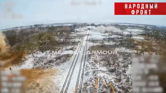Кадры сожжения немецкого "Leopard" 2A6 ВСУ в населённом пункте Дарьино, Курская область.