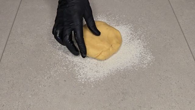 SUPER EASY 🏵🏵 Weihnachtliche Schwarz-Weiß-Plätzchen: Einfaches Rezept