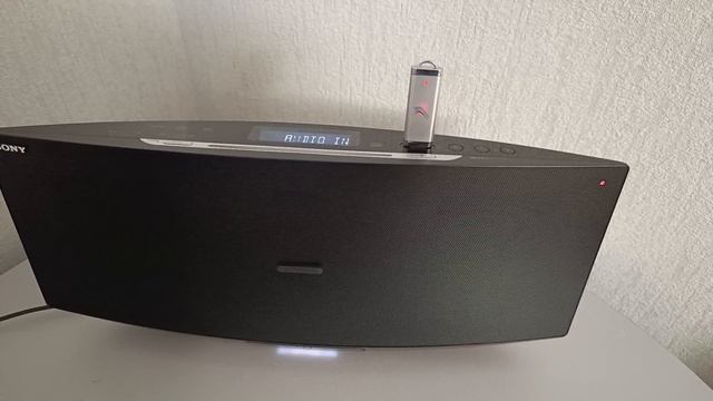 Музыкальный центр Sony CMT-V50iP