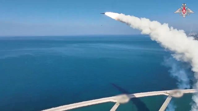 МО РФ показали момент пуска "Оникса" во время учений !!!