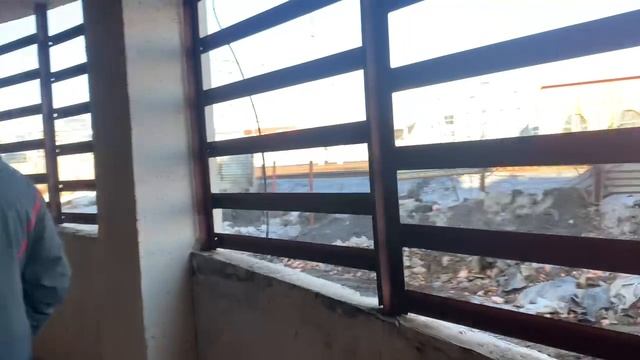 Свалка на месте снесенной собачей площадки.