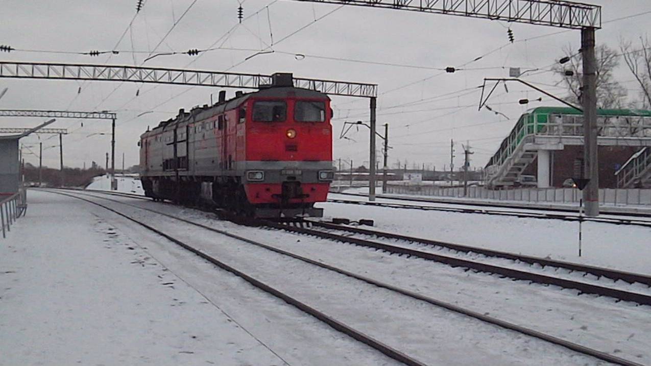 Тепловоз 2ТЭ10М-2618. Резервом с приветливой бригадой.