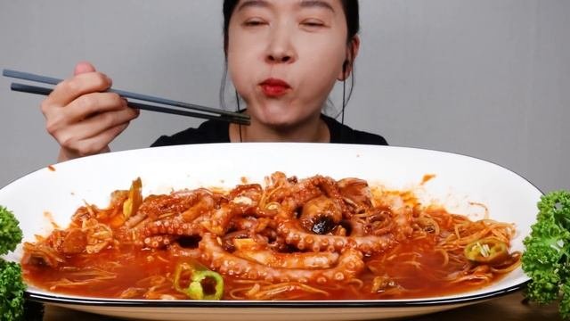 맛있게 매콤한 낙지찜 리얼사운드 먹방 ASMR BRAISED SMALL OCTOPUS MUKBANG EATING SOUNDS NO TALKING  NAJIN