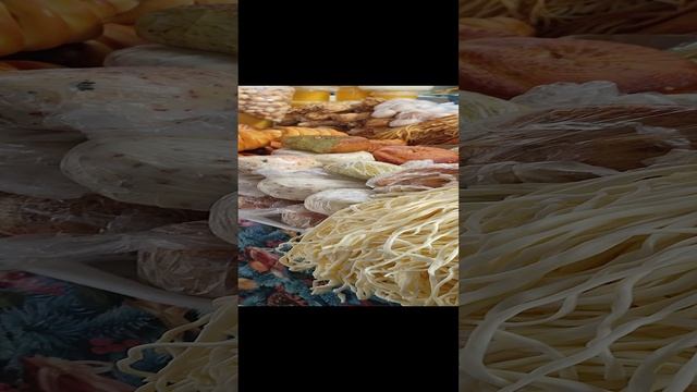 Изобилие сыров на рынка г.Кисловодска! Нам санкции не страшны!