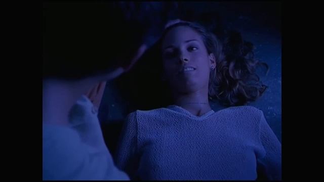 Сцена битвы Кун Лао против Скорпиона из сериала «Смертельная битва Завоевание» (1998) (360p).mp4