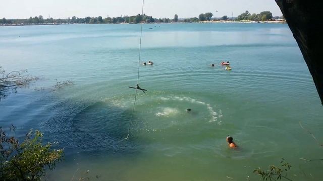 опасный прыгун в воду