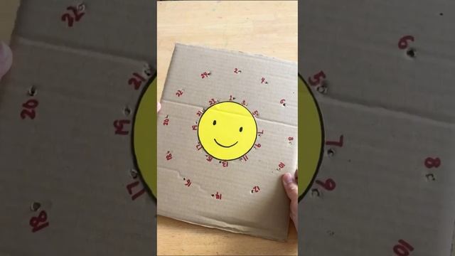 Развивающая игра своими руками. Подпишись !