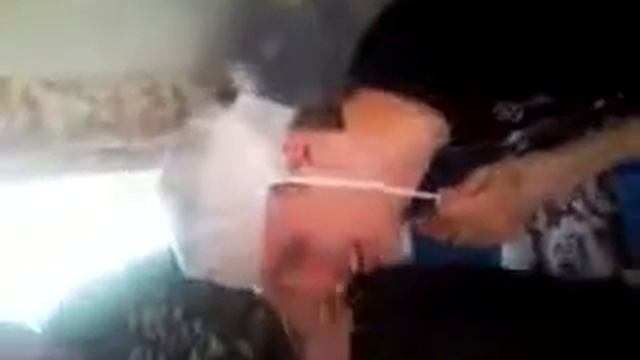 Твой череп в трех местах пробит ето следы от женских обид))))
