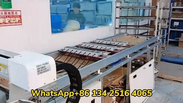 Установка для дозирования двухкомпонентной эпоксидной смолы с трехкоординатным столом