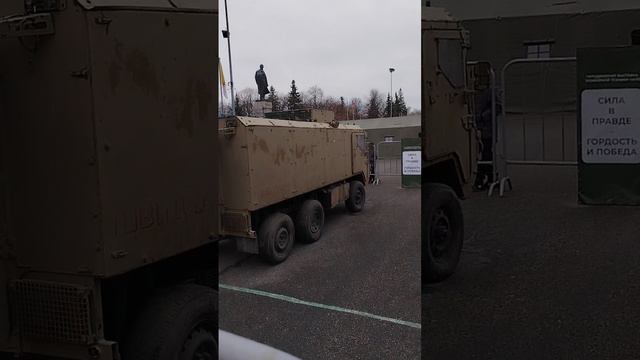 Выставка трофейной техники НАТО в Ульяновске. Часть 15. Сергей Козырев.