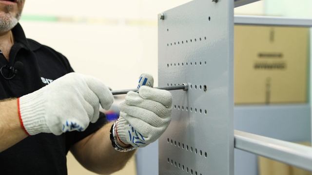 ТЕСТИРУЕМ МЕТАЛЛОРЕЖУЩИЙ ИНСТРУМЕНТ SITOMO И HÖRTZ: КАК РАБОТАТЬ С ПЛАШКАМИ И МЕТЧИКАМИ