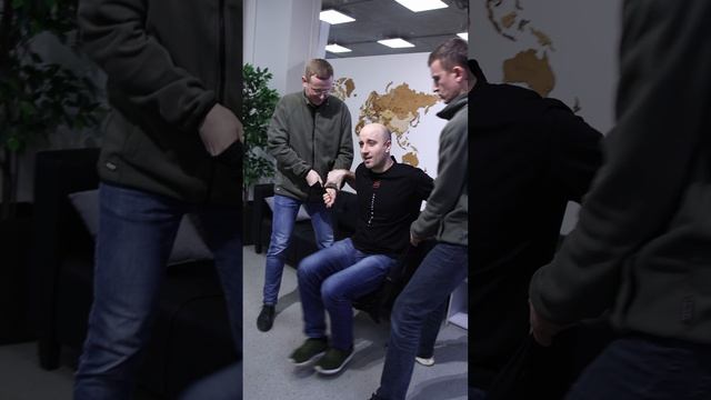 КАЧЕЛИ ИЗ БРЮК 😲