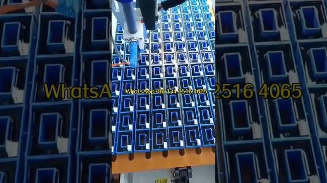 подготовка, точное дозирование, смешение и ручная / автоматическая заливка в форму силиконов, многок