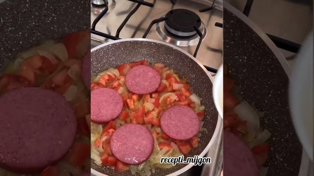 Турецкий завтрак "Менемен"